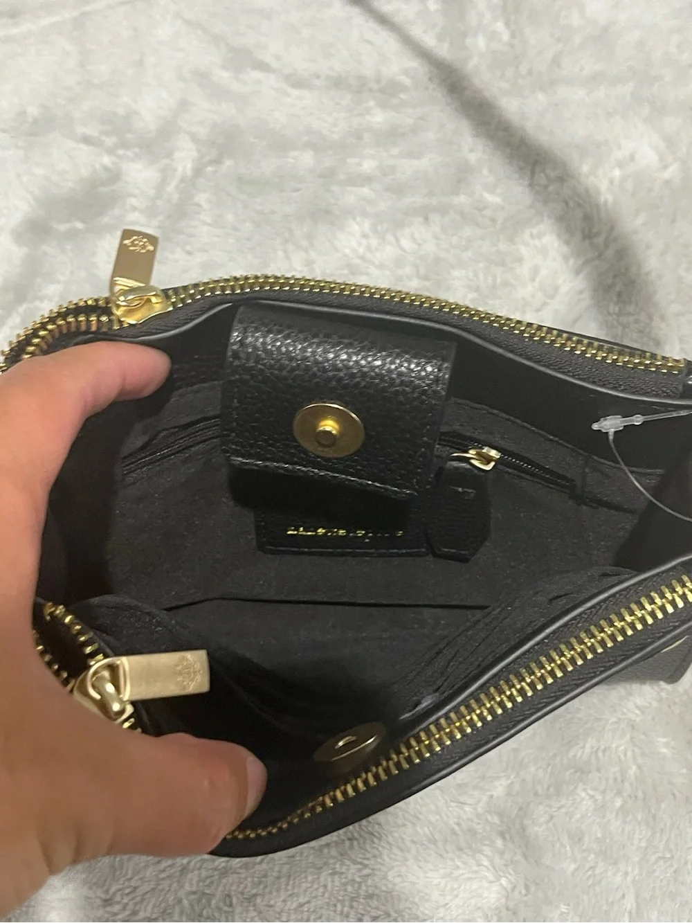 🖤 Nanette Lepore Black Triple-Compartment Crossbody Bag